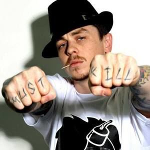 Meet your Posher, Ariston